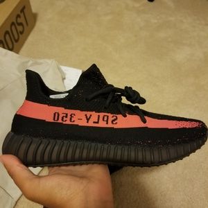 Yeezy 350 v2